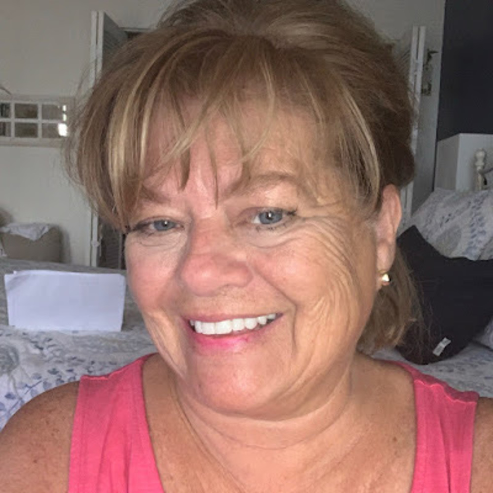 Meet your Posher, Angie